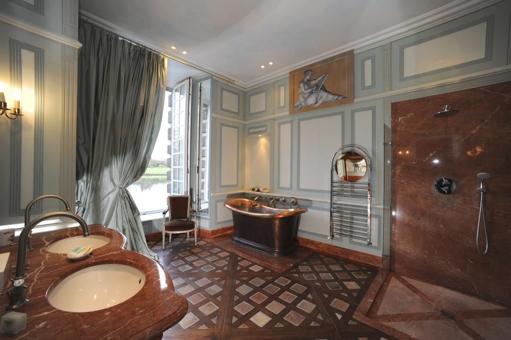 Chateau De Canisy Esterno foto