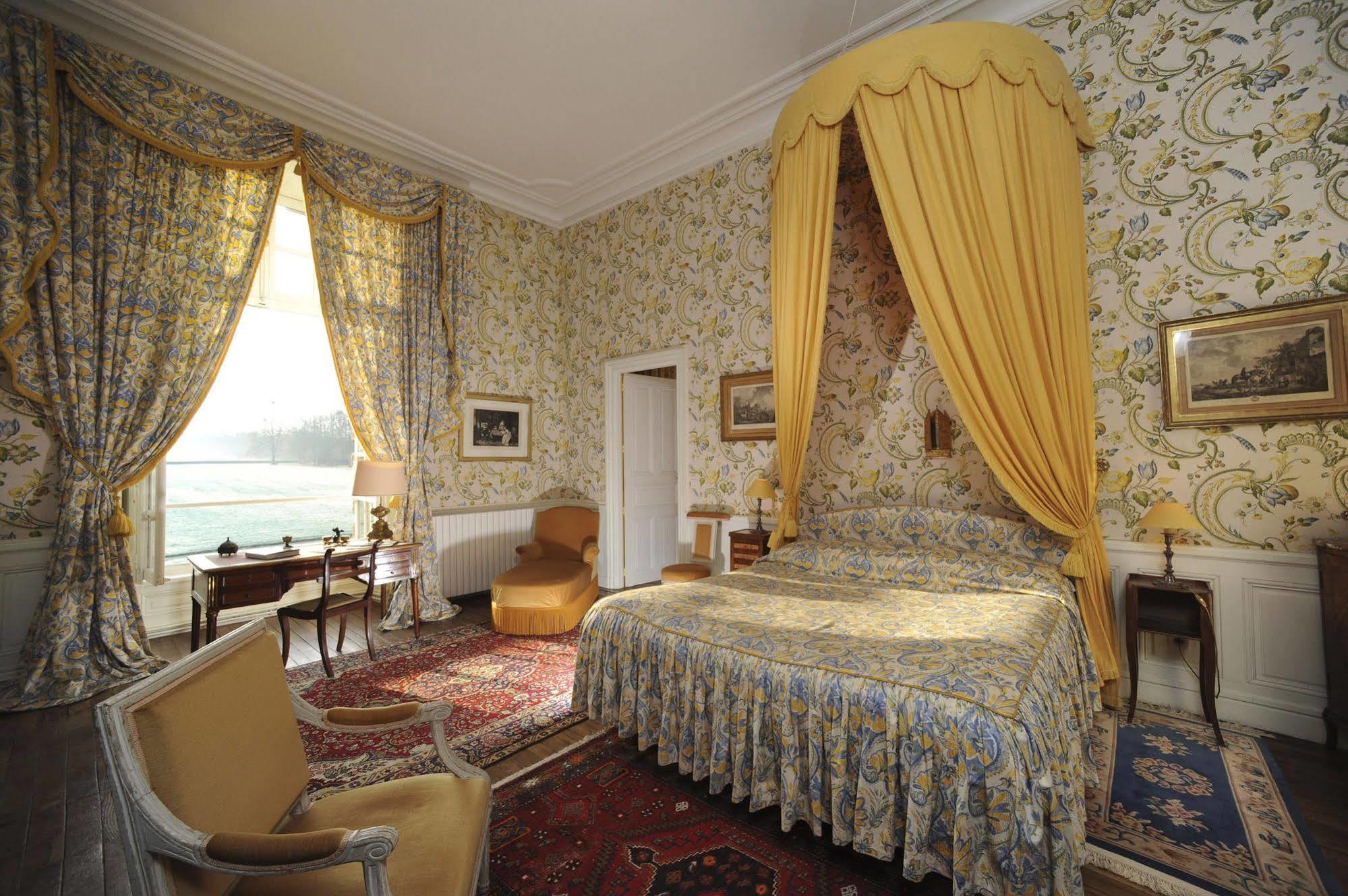 Chateau De Canisy Esterno foto