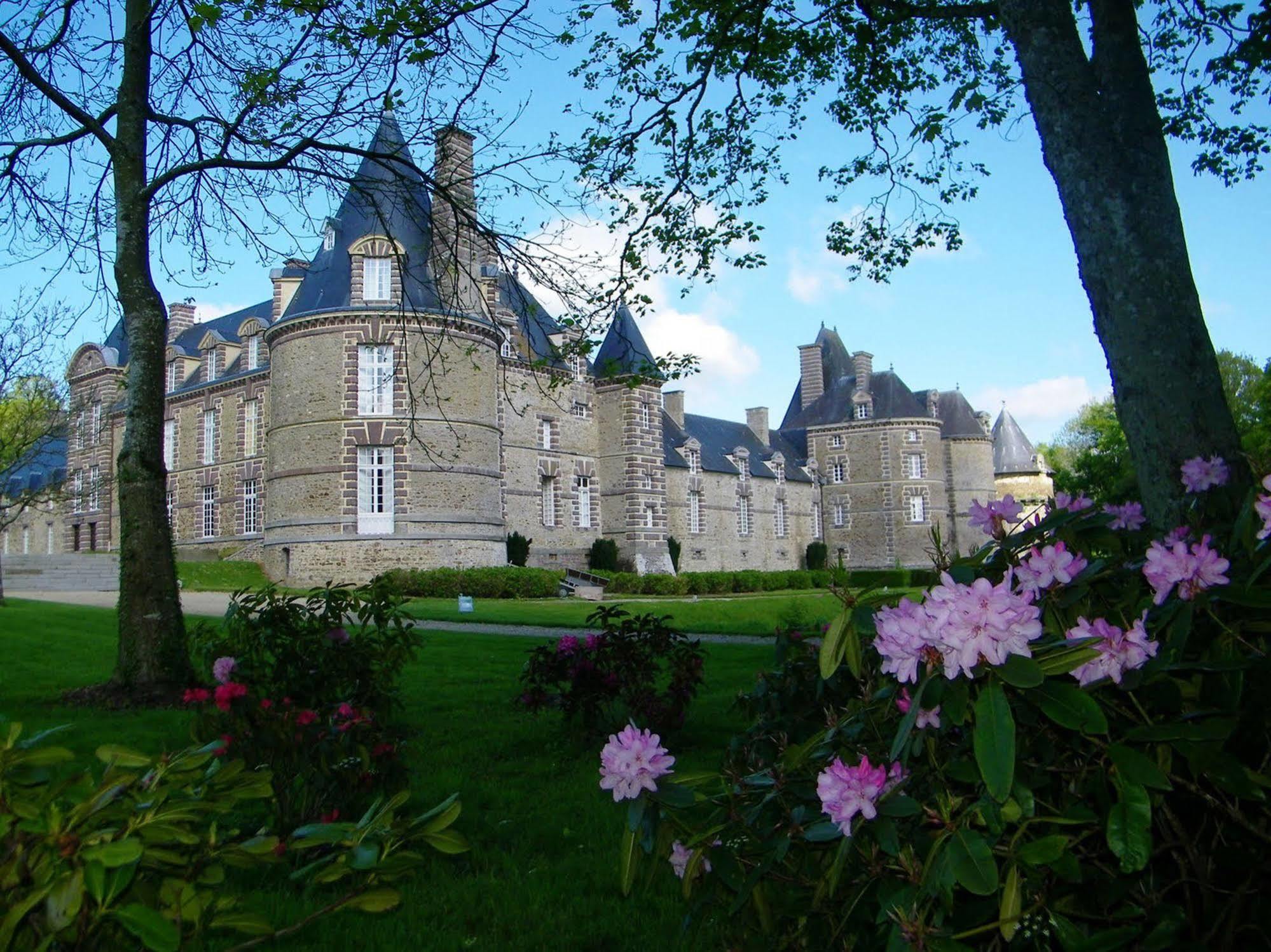 Chateau De Canisy Esterno foto