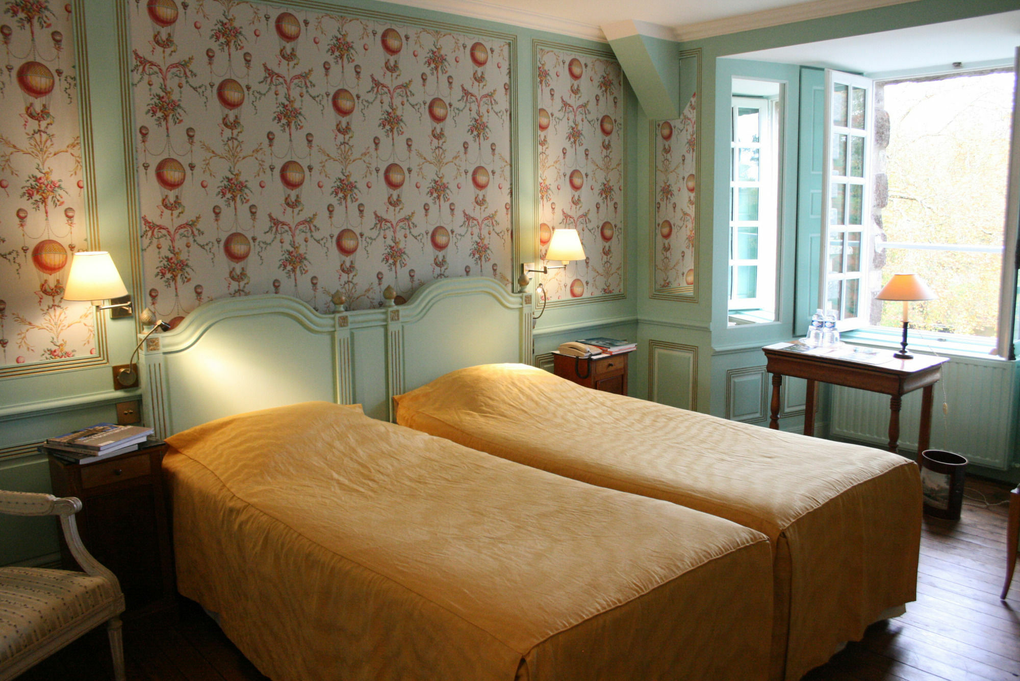 Chateau De Canisy Esterno foto